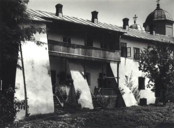 Fotografii din 1933 - Manastirea Cernica.
